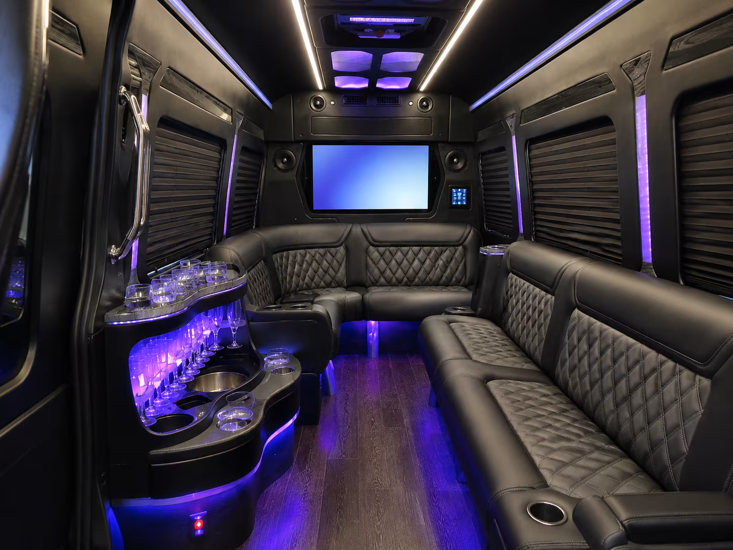 find the perfect transportation for your next corporate event 1